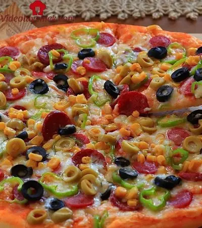 Incecik Hamuru Ve Özel Sosuyla Hayatımda Yaptığım En Güzel Pizza Tarifi