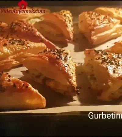 Sadece 2 Yufkayla Yapılan Puf Puf Kabaran Çıtır Çıtır Olan Bir Tepsi Börek Dondurucu Börek Tarifi
