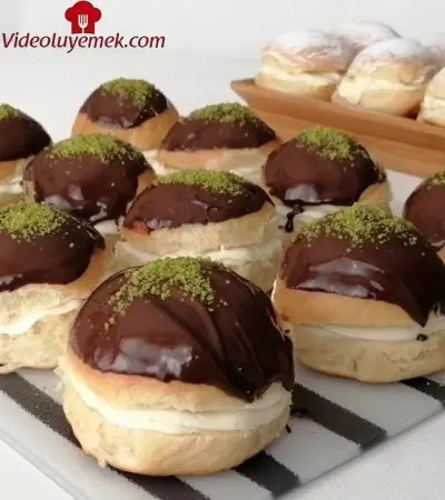 Yemelere Doyamayacağınız Şahane Porsiyonluk Alman Pastası Tarifi