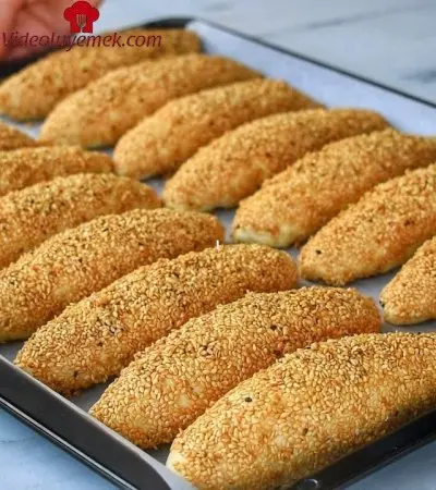 Yumurta Yok ! Bir Tepsi Anında Bitti Yemelere Doyum Olmayan Pamuk Gibi Simit Poğaça Tarifi