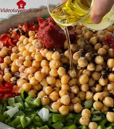 10 Dakikada Hazır Mı Içinde Et Kıyma Tavuk Yokk ️ Çok Lezzetli Doyurucu Ana Yemek🤌 Nohut Tava