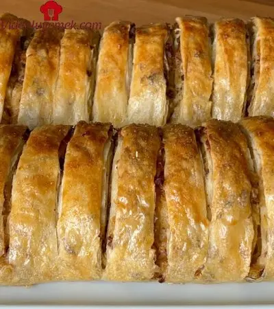 Yemelere Doyum Olmayan ️Inanılmaz Lezzetli ️Patatesli Kıymalı Rulo Börek Tarifi